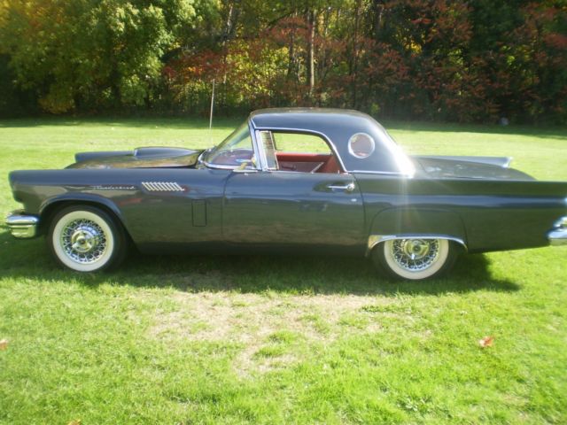 1957 Gunmetal Grey Ford Thunderbird