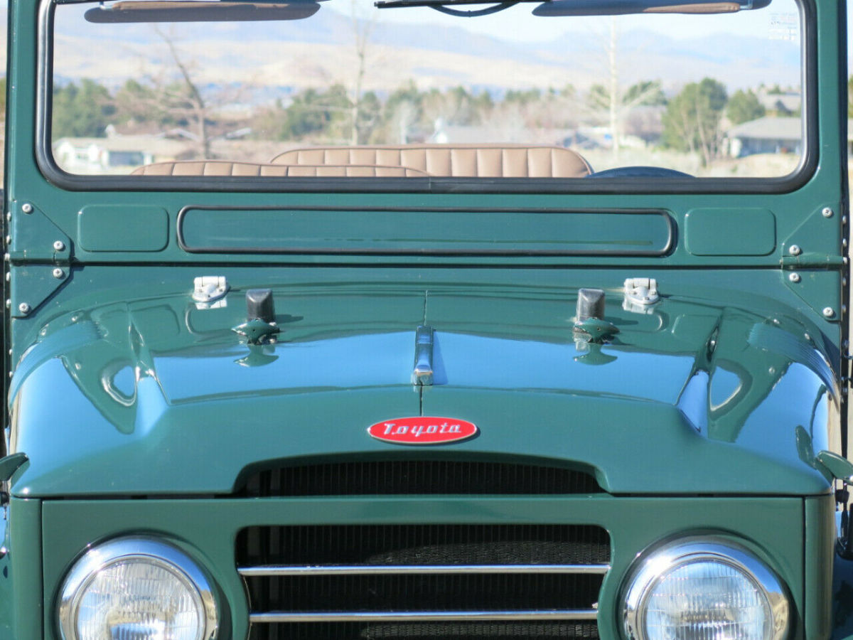 1957 Green Toyota Land Cruiser --