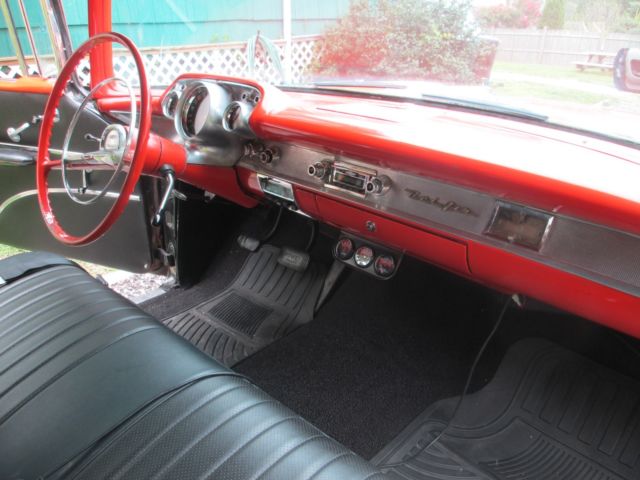 1957 Orange Chevrolet Bel Air/150/210 hardtop