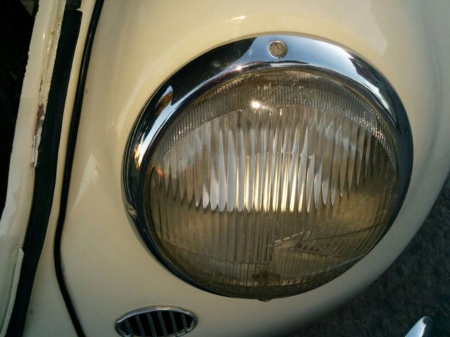 1957 white pearl Volkswagen Beetle - Classic Convertible