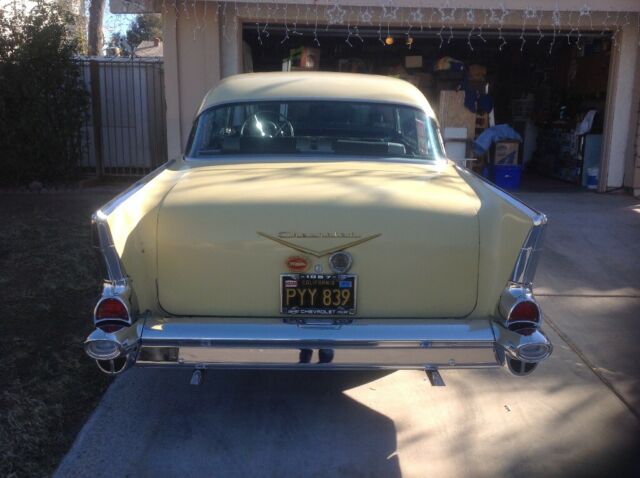 1957 Coronado Yello Chevrolet Bel Air/150/210 Hard Top
