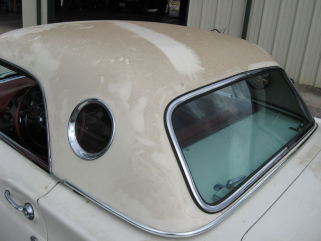 1957 Ford Thunderbird