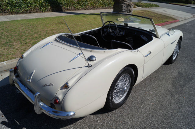 1958 Old English White Austin Healey Other Convertible