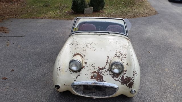 1958 White Austin Healey Sprite Convertible