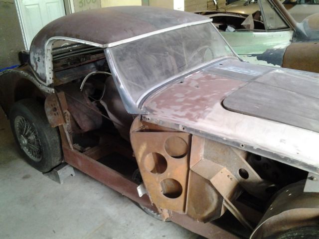 1958 Silver Austin Healey 100-6 Convertible