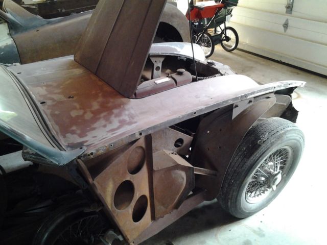 1958 Silver Austin Healey 100-6 Convertible