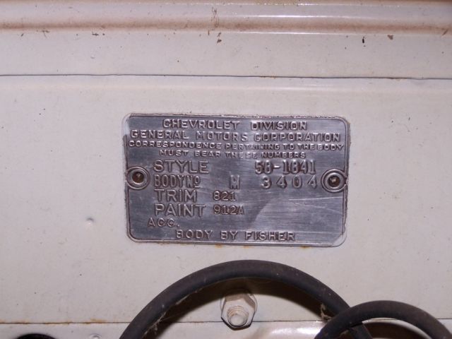 1958 Egg Shell Chevrolet Bel Air/150/210 Sedan