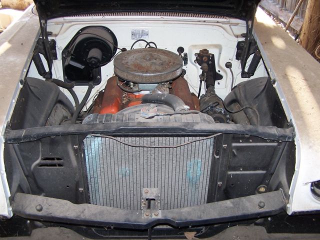 1958 Egg Shell Chevrolet Bel Air/150/210 Sedan