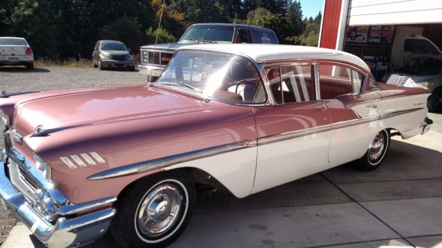 1958 two tone Chevrolet Bel Air/150/210 Sedan