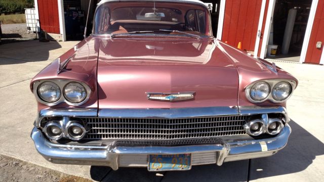 1958 two tone Chevrolet Bel Air/150/210 Sedan