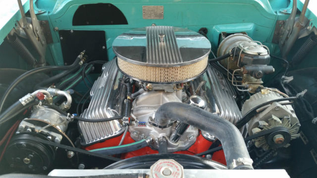 1958 Turquoise Chevrolet Bel Air/150/210