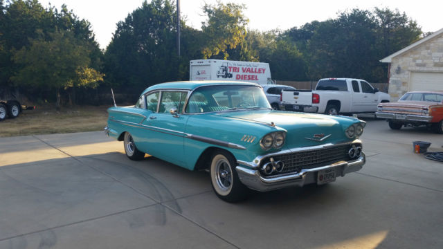 1958 Turquoise Chevrolet Bel Air/150/210