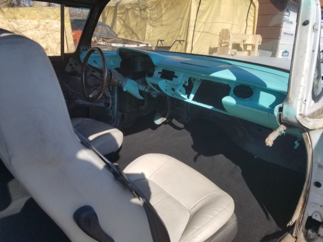 1958 Light grey Chevrolet Bel Air/150/210 Sedan