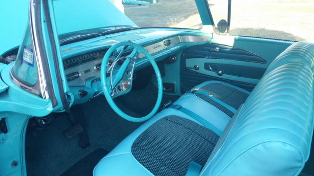 1958 Turquoise Chevrolet Bel Air/150/210