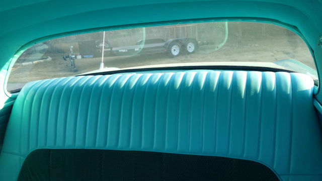 1958 Turquoise Chevrolet Bel Air/150/210