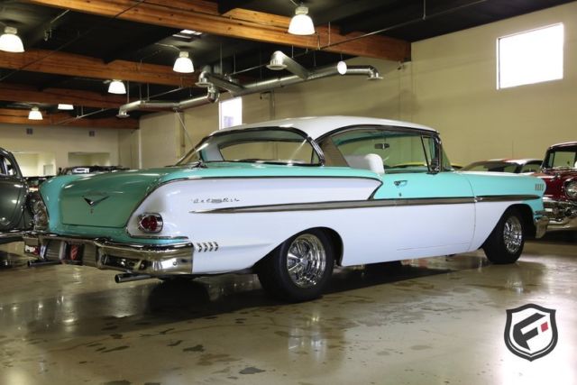 1958 -- Chevrolet Bel Air/150/210 --