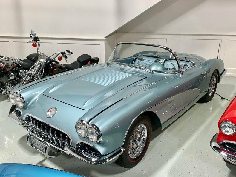 1958 -- Chevrolet Corvette --