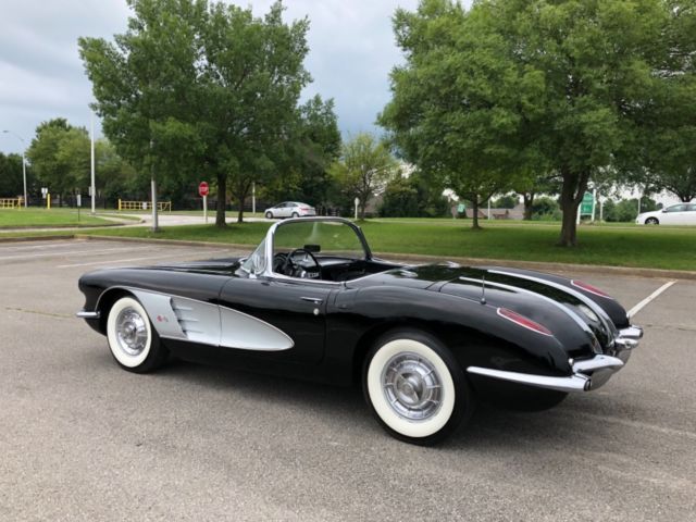 1958 BLACK Chevrolet Corvette Convertible