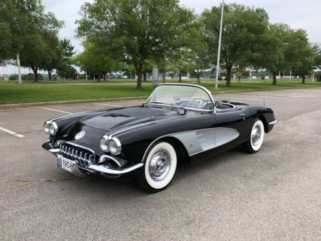 1958 BLACK Chevrolet Corvette Convertible