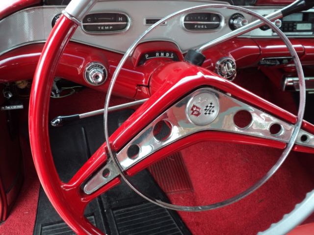 1958 White Chevrolet Impala Hardtop