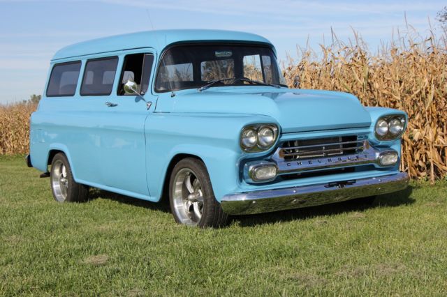 1958 Blue Chevrolet Suburban