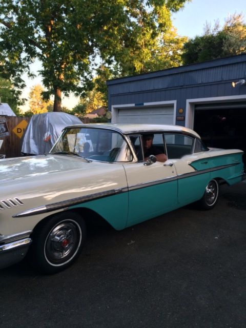 1958 Chevrolet Bel Air/150/210