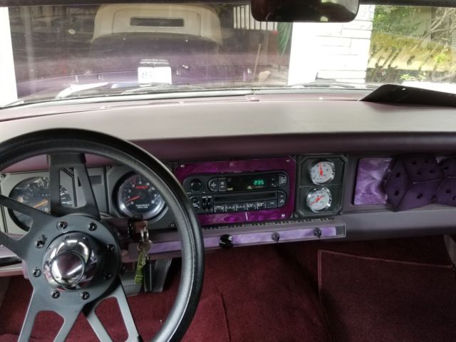 1958 Purple Chevrolet Del Ray 2 door lowrider