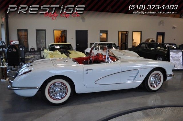 1958 White Chevrolet Corvette Convertible