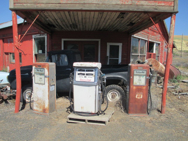 1958 black Ford F-250 pickup