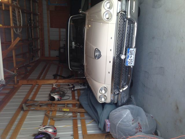 1958 blue and white Ford Other Coupe