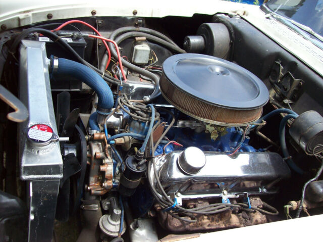 1958 Black/White Ford Fairlane Sedan 2-door