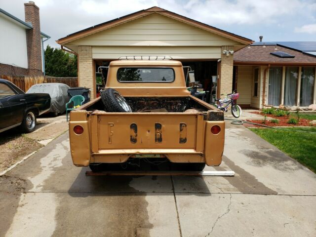 1958 Brown Ford F-100 Standard Cab Pickup