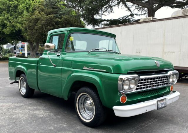 1958 Ford F-100