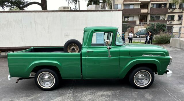 1958 Ford F-100