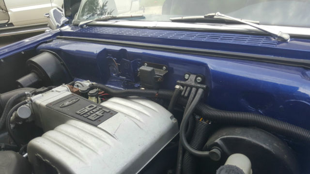 1958 Blue Ford Fairlane U/K