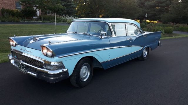 1958 Blue Ford Fairlane 4s