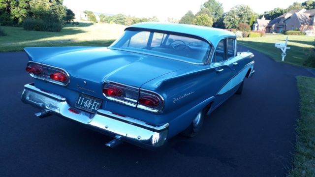 1958 Blue Ford Fairlane 4s