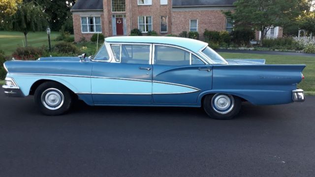 1958 Blue Ford Fairlane 4s