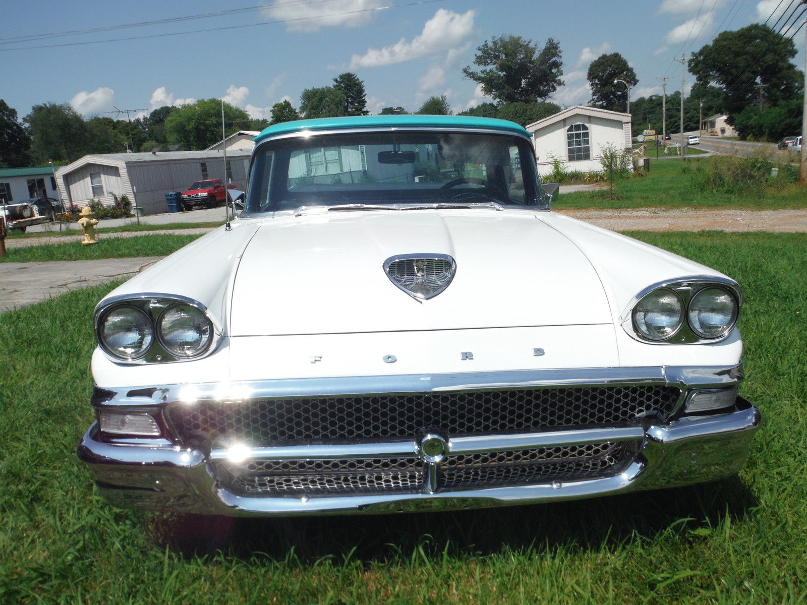 1958 Teal/WHITE Ford Ranchero U/K