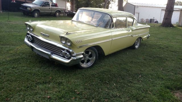 1958 Yellow Chevrolet Impala Sedan