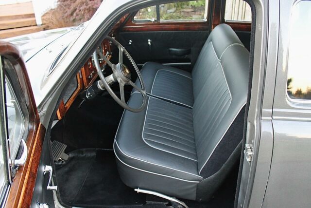 1958 Gray Jaguar 3.4 Sedan