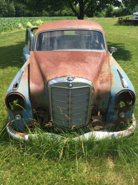 1958 Mercedes-Benz 200-Series U/K