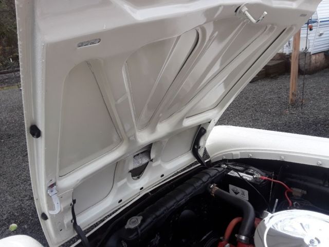 1958 Red and white Ford Ranchero Ranchero truck