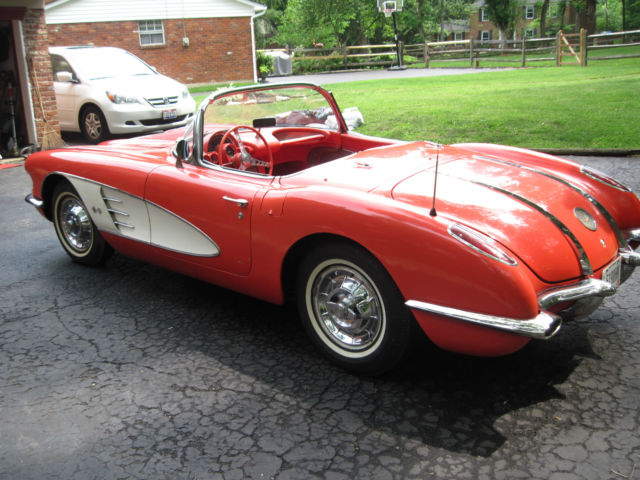 1958 Signet Red Chevrolet Corvette