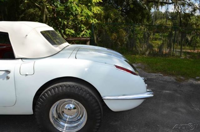 1958 White Chevrolet Corvette