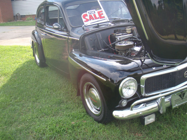 1958 Black Volvo PV 444