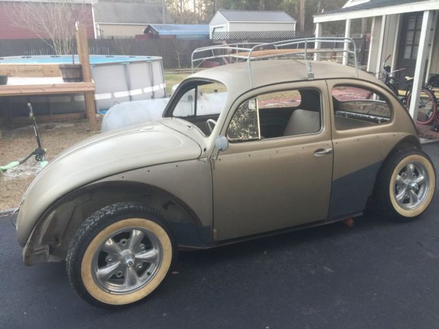 1958 gold Volkswagen Beetle - Classic Sedan