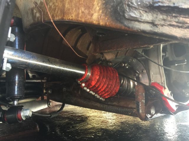 1958 gold Volkswagen Beetle - Classic Sedan