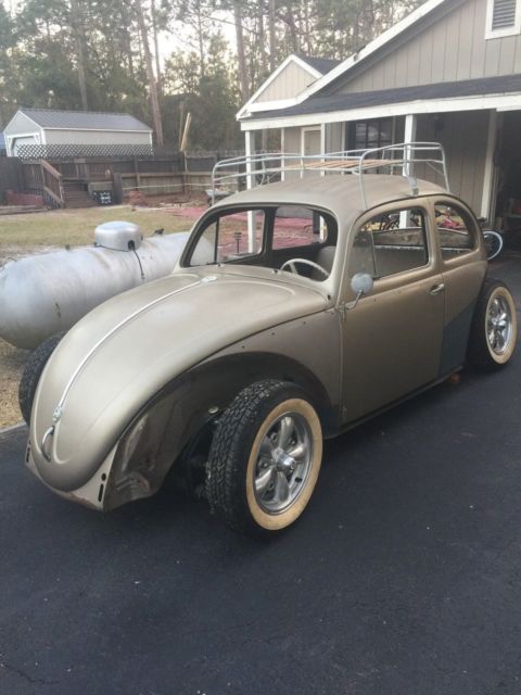 1958 gold Volkswagen Beetle - Classic Sedan
