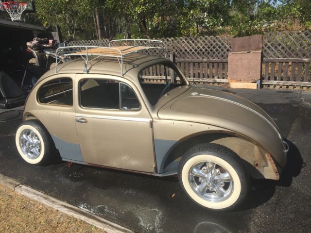 1958 gold Volkswagen Beetle - Classic Sedan